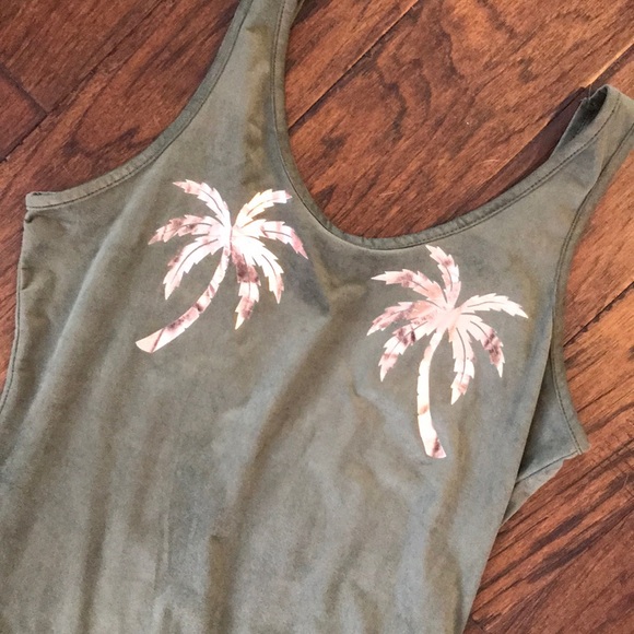Charlotte Russe Tops - NWT: Palm tree bodysuit